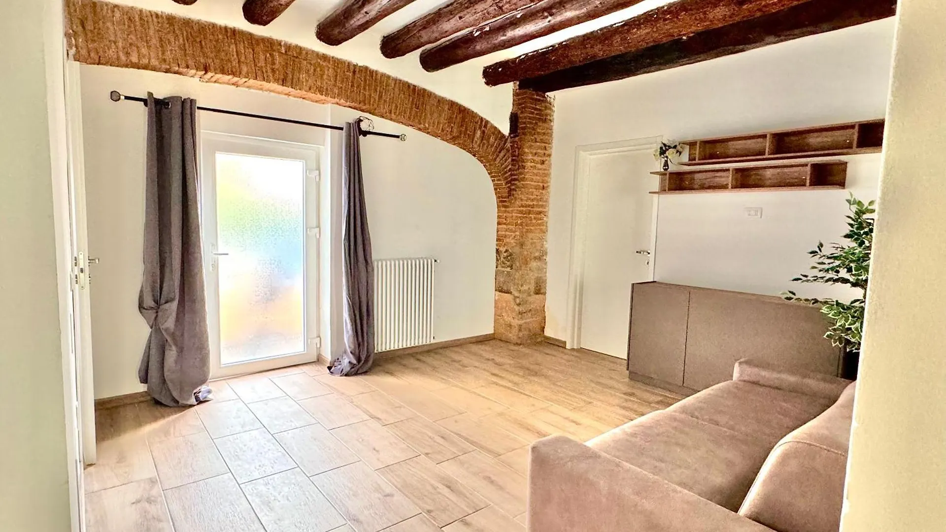 Casa Storica Del 1600 In Bergamo Centro Apartment