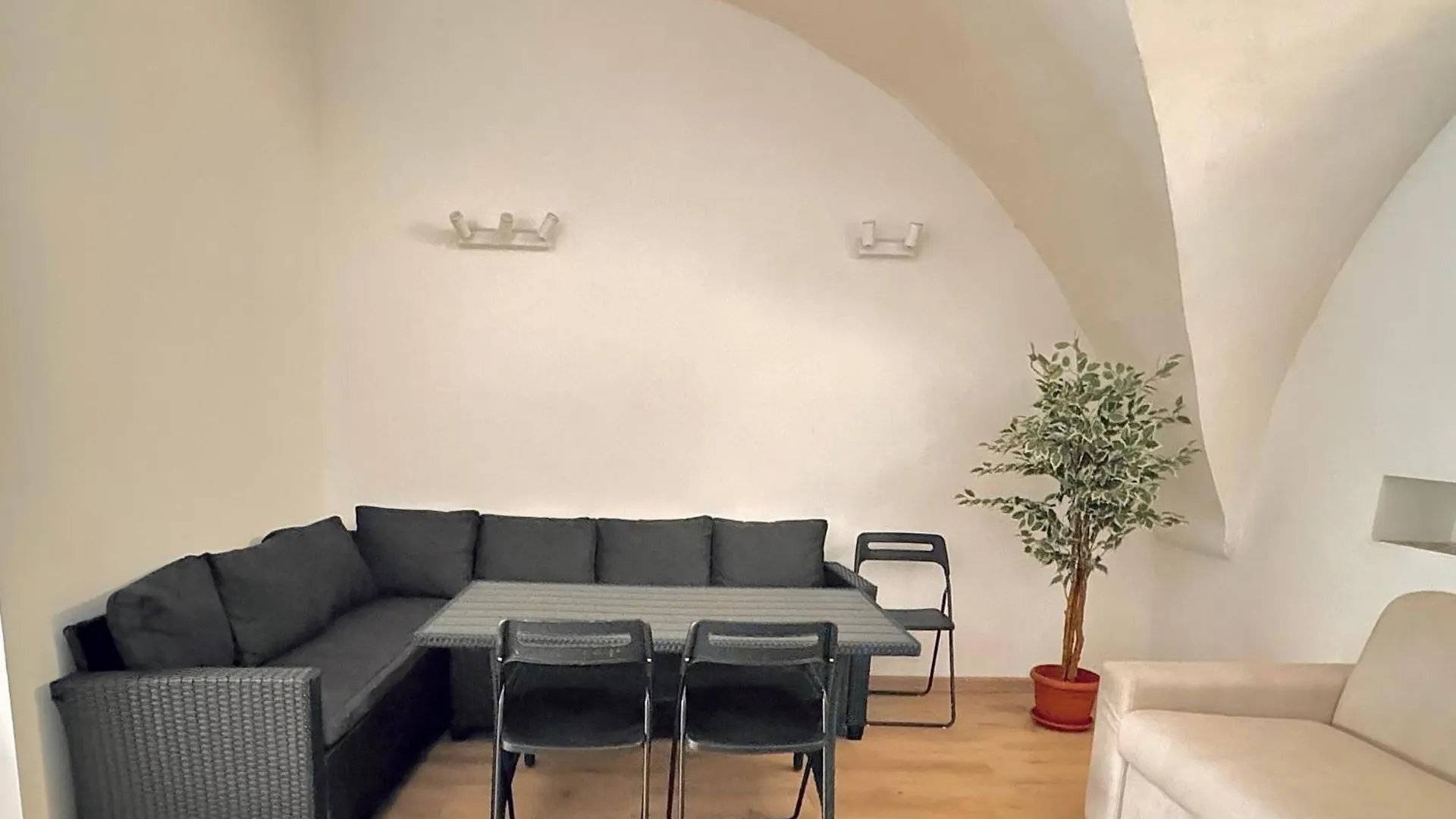 Casa Storica Del 1600 In Bergamo Centro Apartment